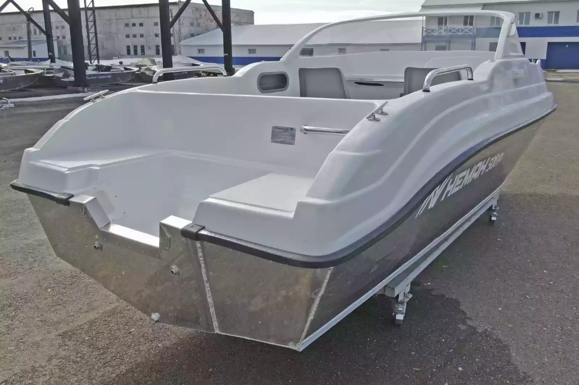 Комбинированный катер Neman-500 P в Нижнем Новгороде