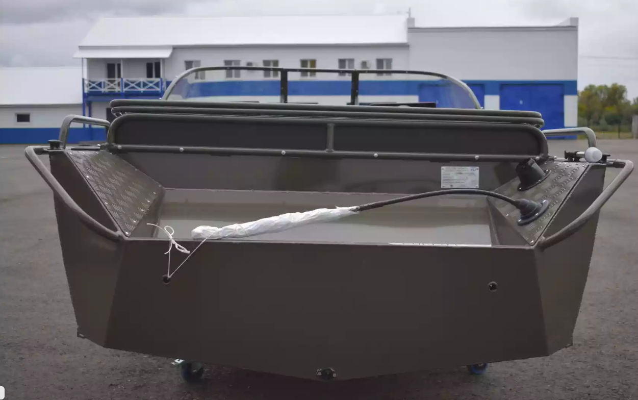 Алюминиевый катер Wyatboat-460 DCM в Нижнем Новгороде
