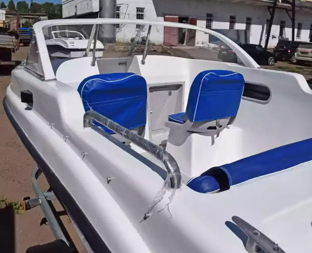 Стеклопластиковый катер Neman-450 Open в Нижнем Новгороде