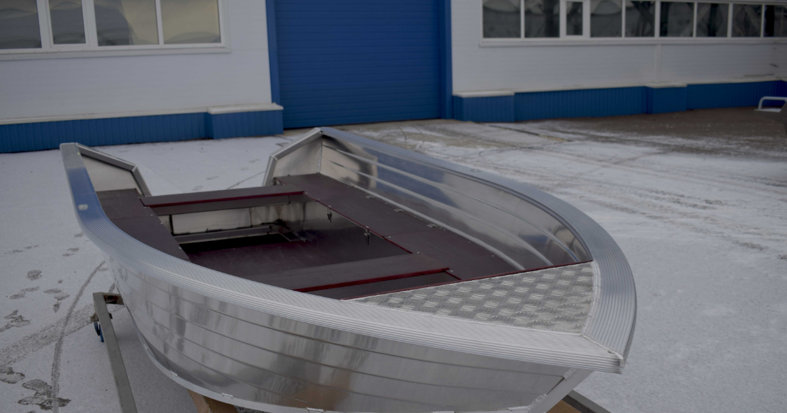 Алюминиевая лодка Неман-400 в Нижнем Новгороде