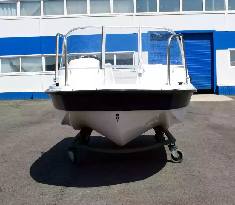 Стеклопластиковый катер Wyatboat-430 DC (тримаран) в Нижнем Новгороде