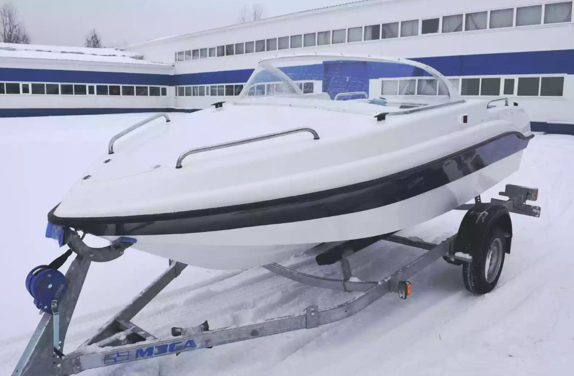 Стеклопластиковый катер Neman-450 в Нижнем Новгороде