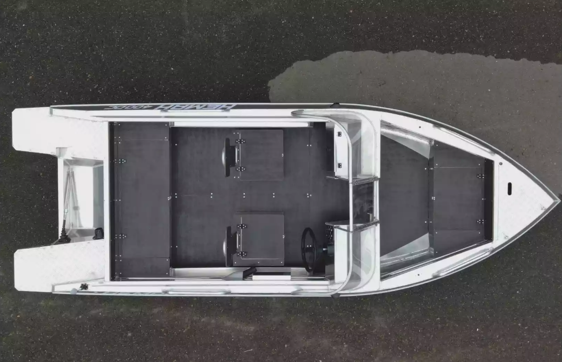 Алюминиевая лодка  Neman-400 DC в Нижнем Новгороде