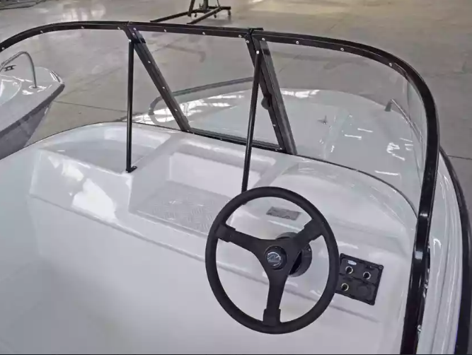 Комбинированный катер Wyatboat-430 M в Нижнем Новгороде