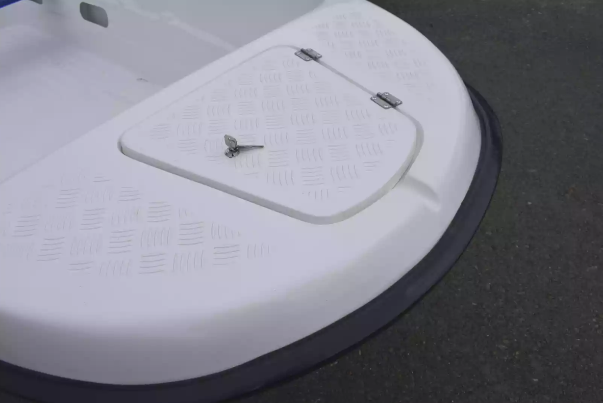 Стеклопластиковая лодка Пингвин New (тримаран) в Нижнем Новгороде