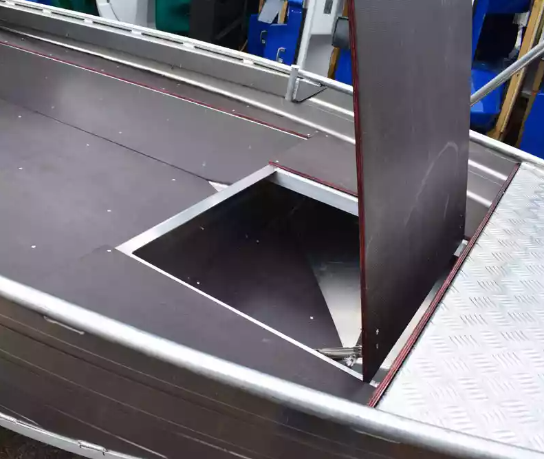 Алюминиевая лодка  Wyatboat-430 Master в Нижнем Новгороде