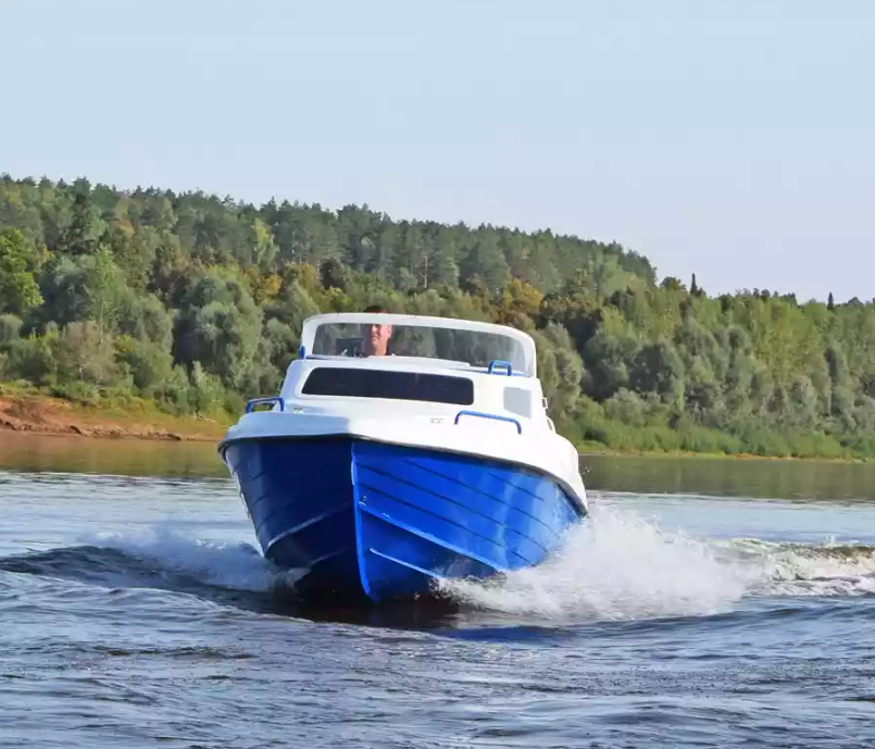 Комбинированный катер Neman-500 с каютой в Нижнем Новгороде