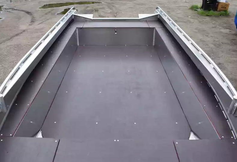 Алюминиевая лодка  Wyatboat-430 Master в Нижнем Новгороде