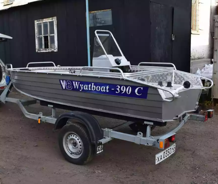 Алюминиевый катер Wyatboat-390 C в Нижнем Новгороде
