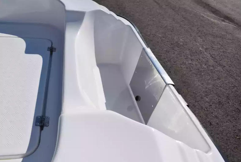 Стеклопластиковая лодка Пингвин (тримаран) в Нижнем Новгороде