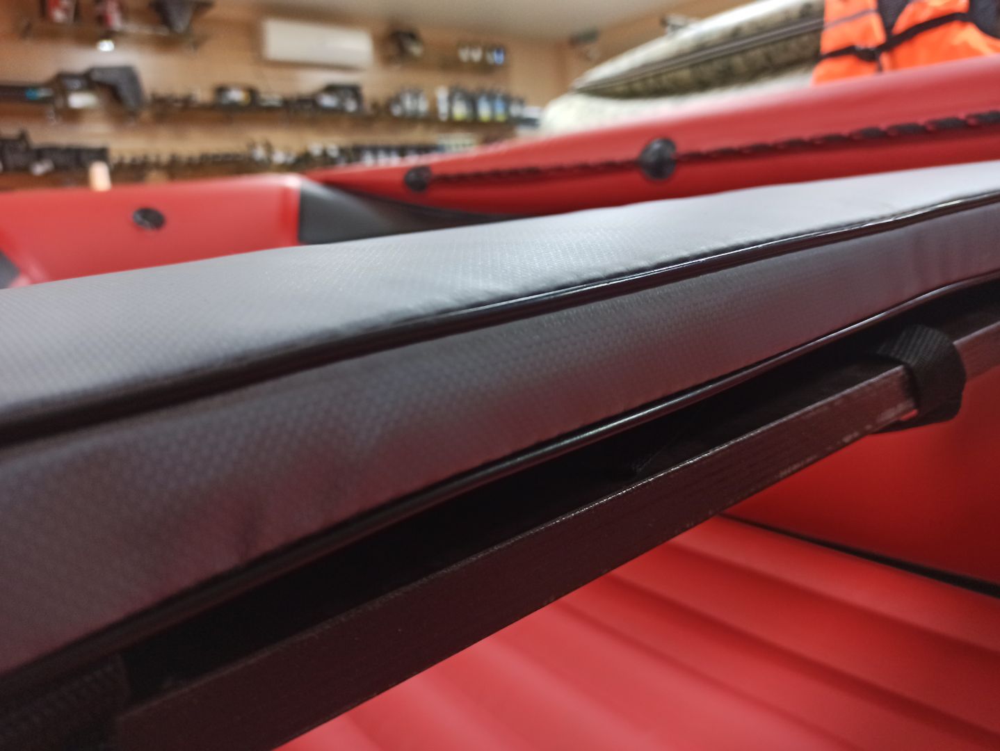 КОМПЛЕКТ МЯГКИХ НАКЛАДОК С СУМКОЙ ДЛЯ ЛОДОК 90Х20 СЕРЫЙ в Нижнем Новгороде