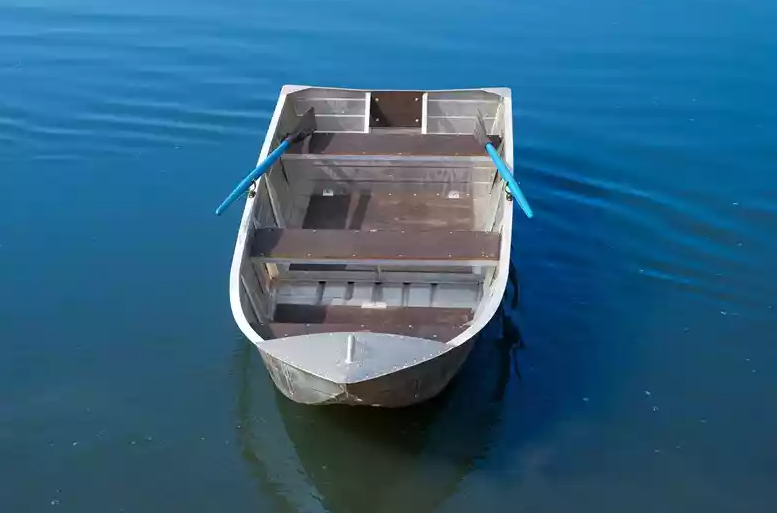 Алюминиевая лодка Вятка-Профи 32 в Нижнем Новгороде