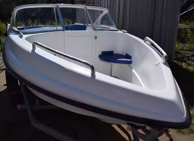 Стеклопластиковый катер Neman-450 Open в Нижнем Новгороде