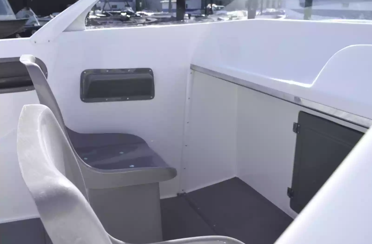 Комбинированный катер Neman-500 P в Нижнем Новгороде