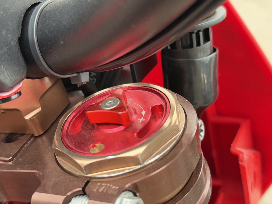 Кроссовый мотоцикл (эндуро) PROMAX WOLVERINE 302 2T EFI в Нижнем Новгороде