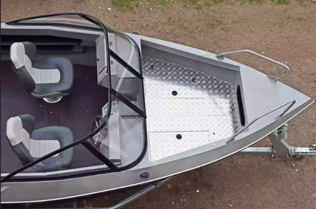 Алюминиевый катер Неман 550 DC в Нижнем Новгороде