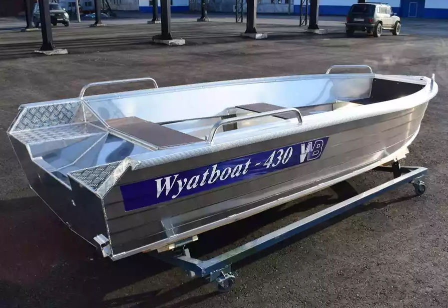 Алюминиевая лодка  Wyatboat-430 Р в Нижнем Новгороде