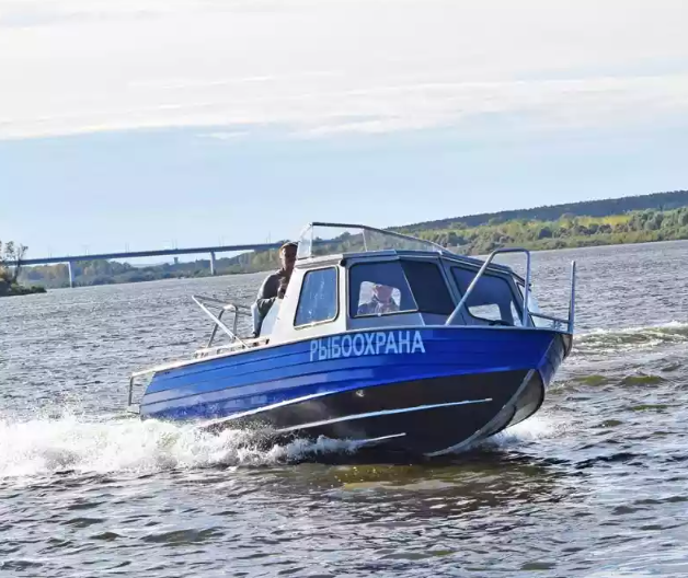 Алюминиевый катер Неман 550 с каютой в Нижнем Новгороде