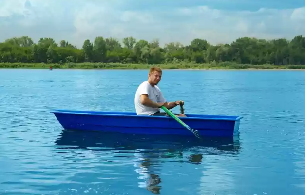 Стеклопластиковая лодка Малютка в Нижнем Новгороде