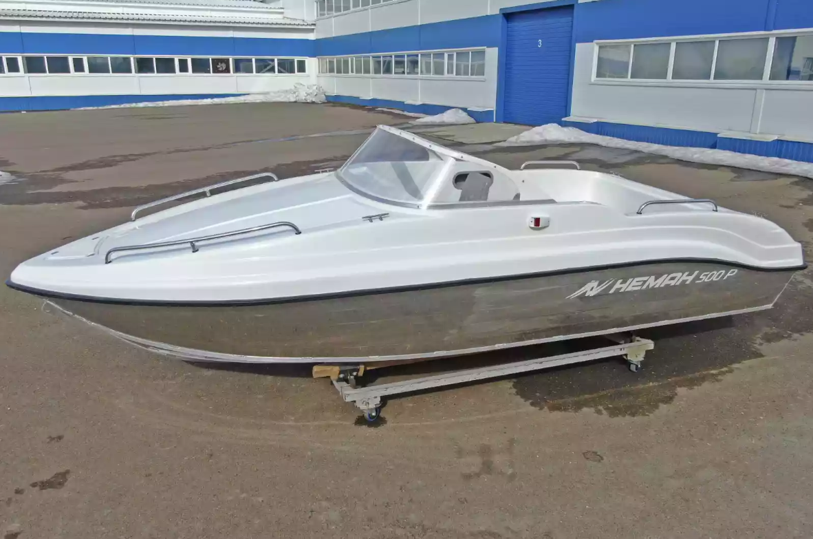 Комбинированный катер Neman-500 P в Нижнем Новгороде