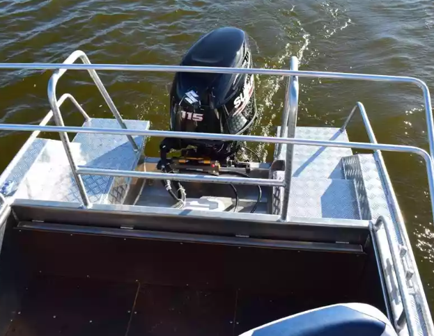 Алюминиевый катер Неман 550 с каютой в Нижнем Новгороде