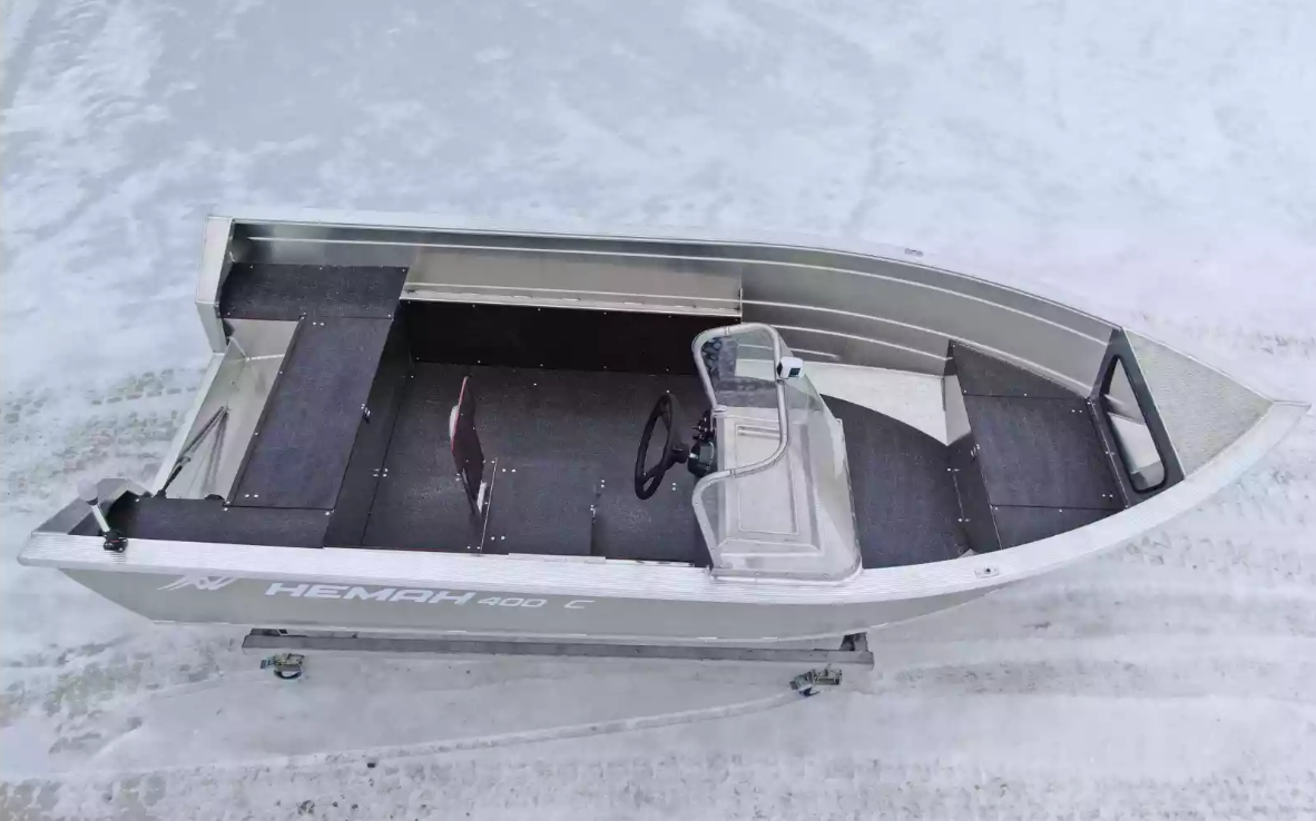 Алюминиевый катер Неман-400 С в Нижнем Новгороде