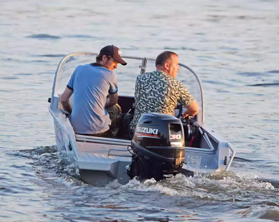 Алюминиевая лодка Wyatboat-390 DCM в Нижнем Новгороде