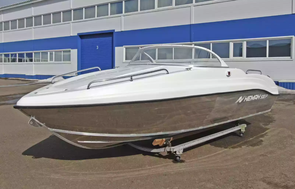 Комбинированный катер Neman-500 P в Нижнем Новгороде