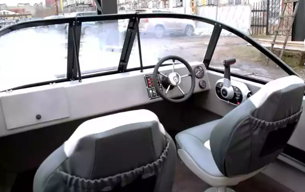 Алюминиевый катер Неман 500 в Нижнем Новгороде