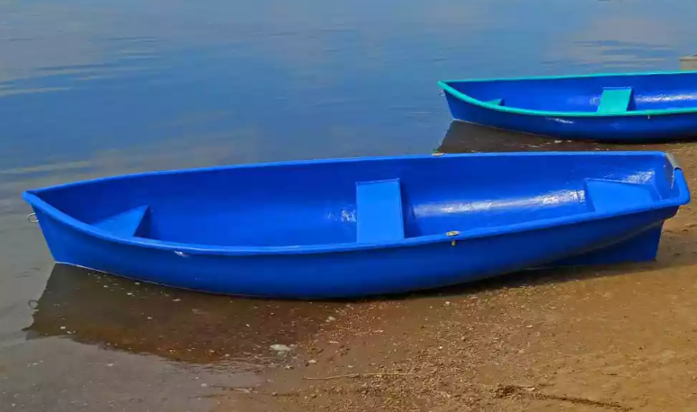 Стеклопластиковая лодка Омуль в Нижнем Новгороде