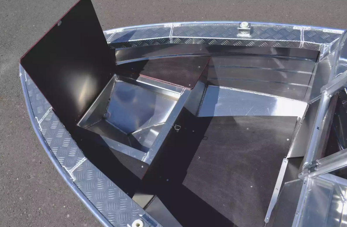 Алюминиевый катер Wyatboat-390 DCM в Нижнем Новгороде