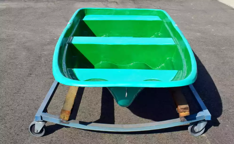 Стеклопластиковая лодка Старт (тримаран) в Нижнем Новгороде