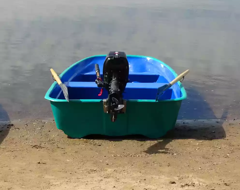 Стеклопластиковая лодка Старт (тримаран) в Нижнем Новгороде
