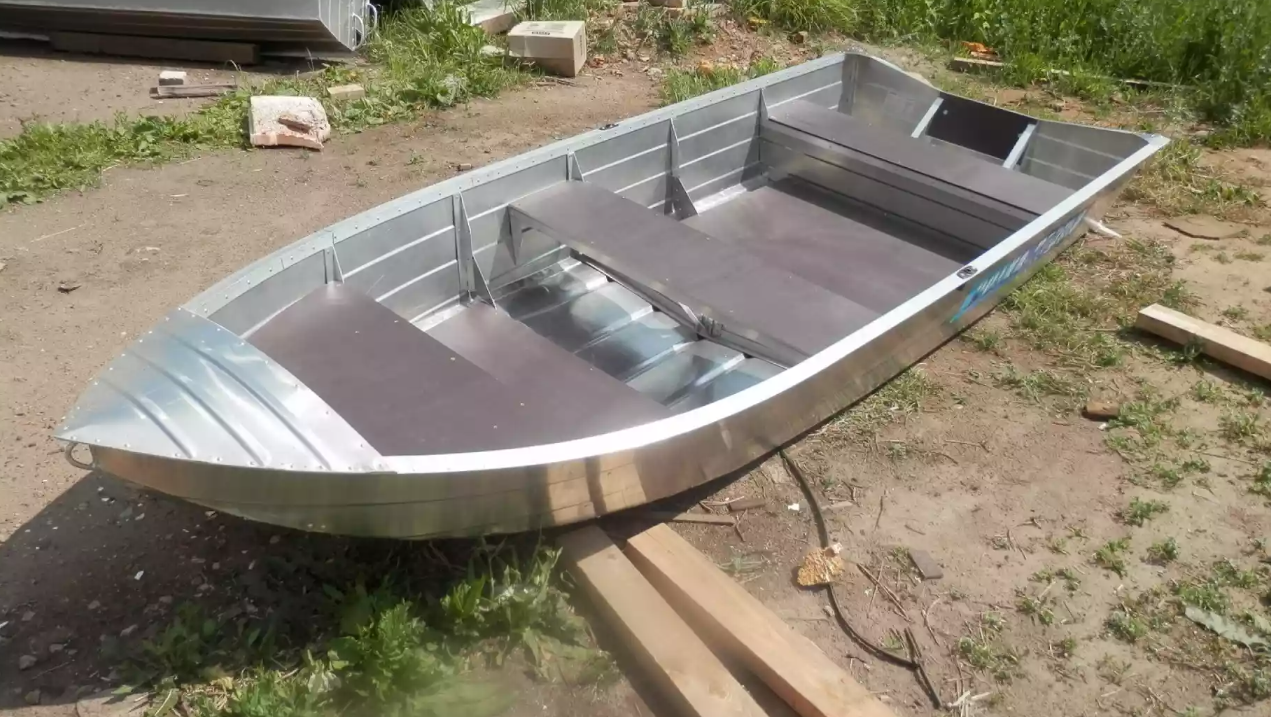 Алюминиевая лодка Вятка-Профи 32 в Нижнем Новгороде