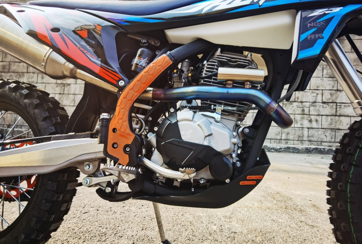 Мотоцикл JHLMOTO JHL Z3 CB250 (172FMM-3A) в Нижнем Новгороде