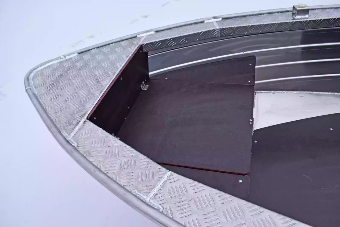 Алюминиевый катер Wyatboat-390 C в Нижнем Новгороде