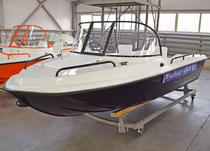 Комбинированный катер Wyatboat-430 M в Нижнем Новгороде