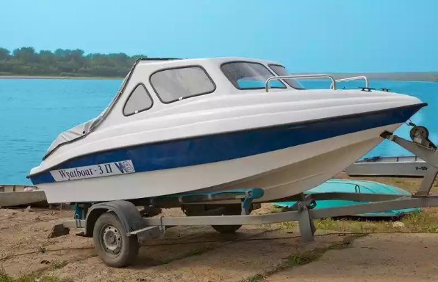 Стеклопластиковый катер Wyatboat-3 П (полурубка) в Нижнем Новгороде
