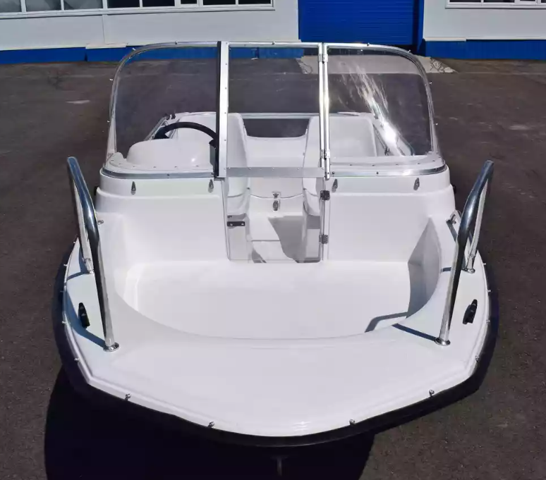 Стеклопластиковый катер Wyatboat-430 DC (тримаран) в Нижнем Новгороде