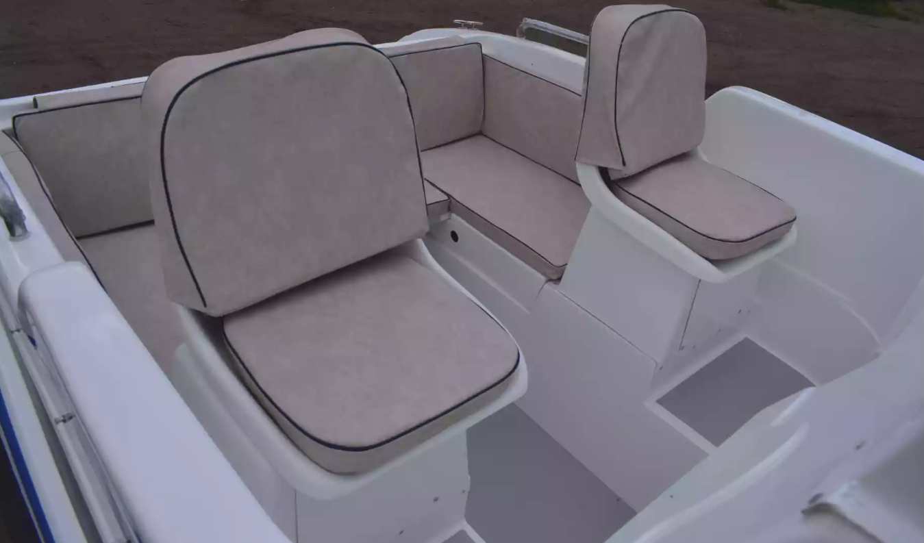 Стеклопластиковый катер Neman-500 в Нижнем Новгороде