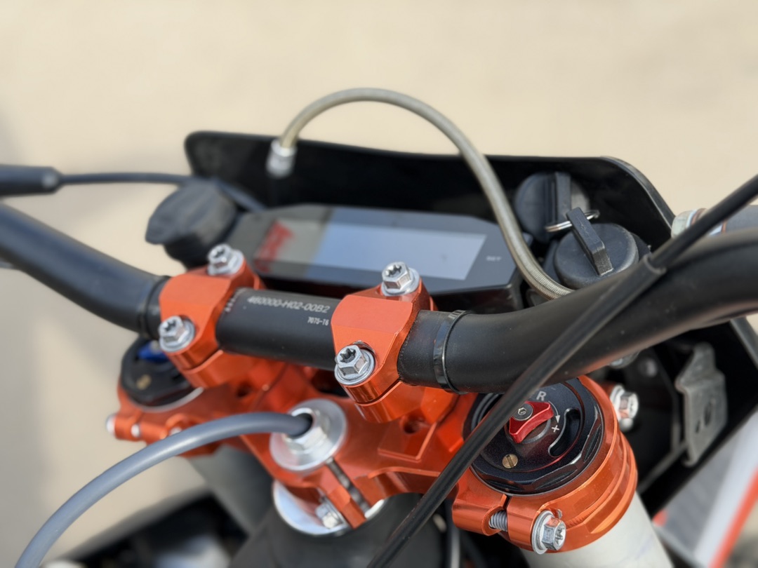 Кроссовый мотоцикл PROMAX HELLCAT KBS350 в Нижнем Новгороде