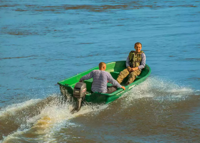 Стеклопластиковая лодка Neman-340 (тримаран) в Нижнем Новгороде