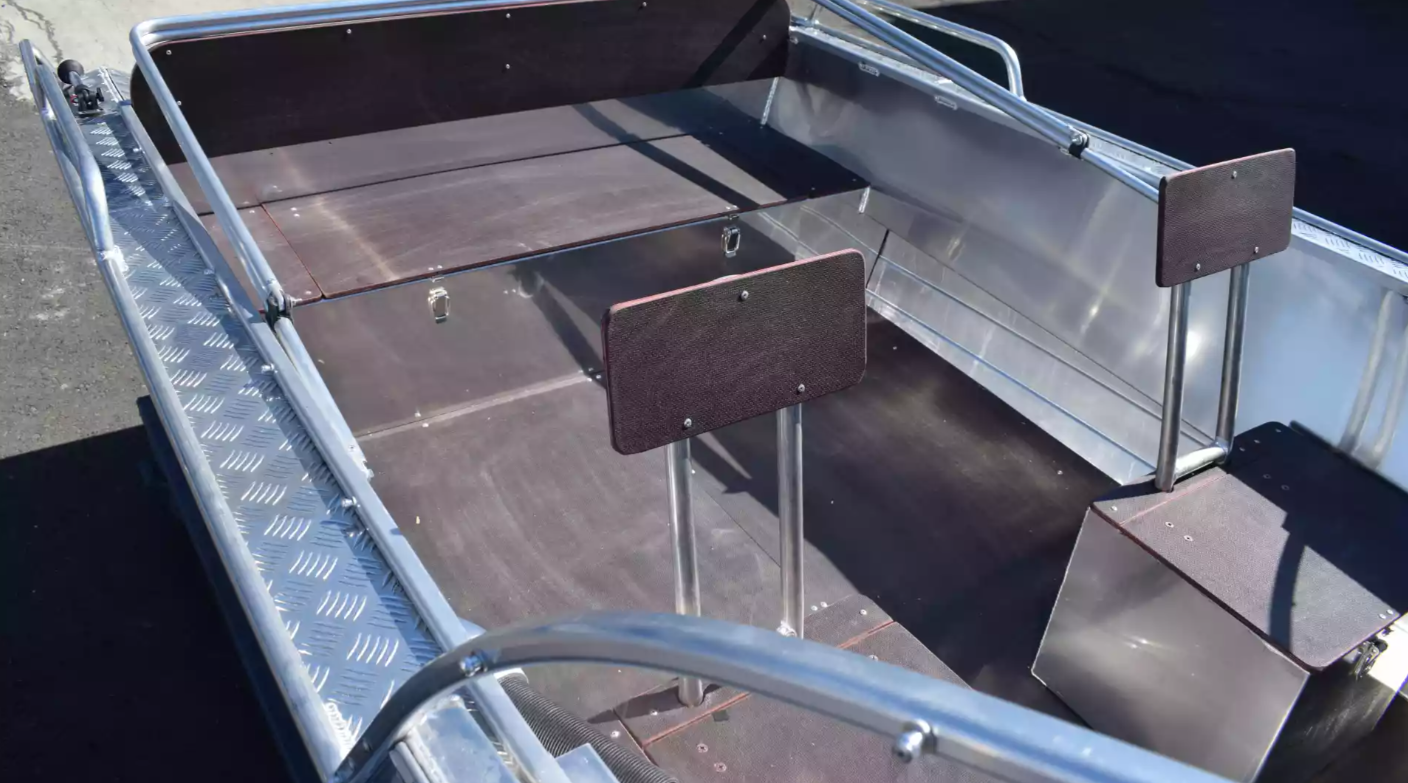 Алюминиевый катер Wyatboat-490 DCM в Нижнем Новгороде