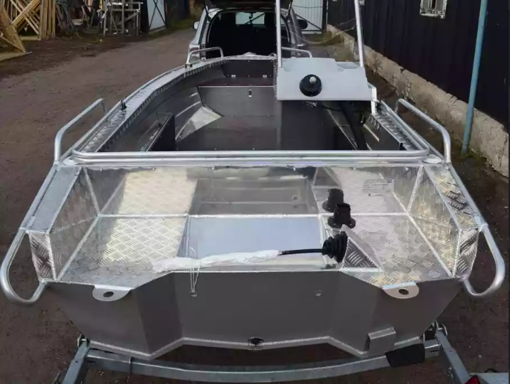 Алюминиевый катер Wyatboat-390 C в Нижнем Новгороде