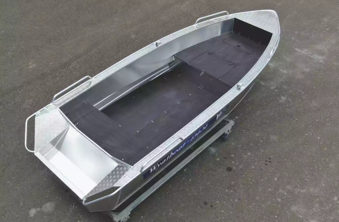 Алюминиевая лодка  Wyatboat-430М FISH в Нижнем Новгороде