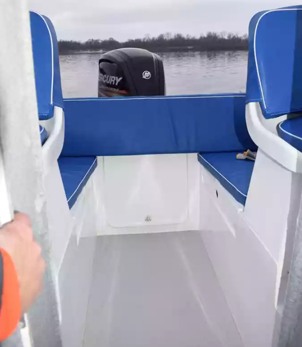 Комбинированный катер Neman-500 с каютой в Нижнем Новгороде