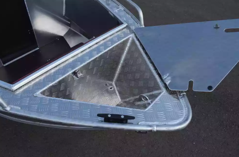 Алюминиевый катер WYATBOAT-550 DCM в Нижнем Новгороде