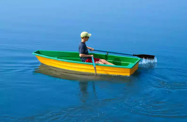 Стеклопластиковая лодка Малютка в Нижнем Новгороде