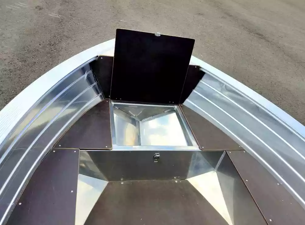 Алюминиевая лодка Неман-400 в Нижнем Новгороде