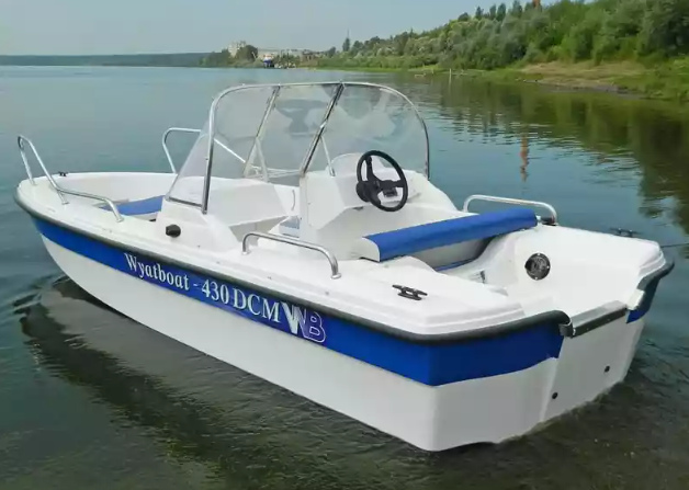 Стеклопластиковый катер Wyatboat-430 DCM (тримаран) в Нижнем Новгороде